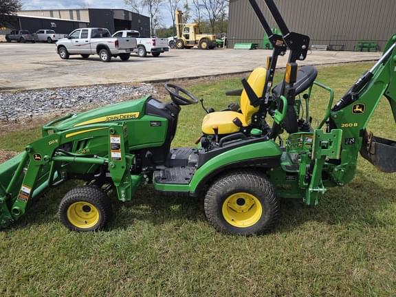 Image of John Deere 1025R equipment image 2