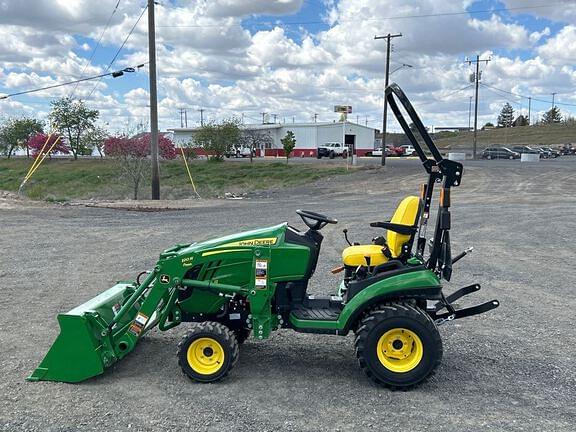 Image of John Deere 1025R equipment image 1