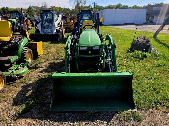 Image of John Deere 1025R equipment image 2