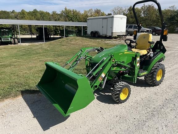 Image of John Deere 1025R equipment image 1