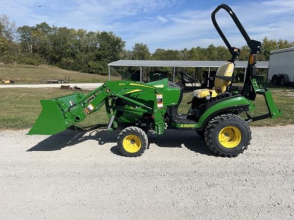 Image of John Deere 1025R Primary image