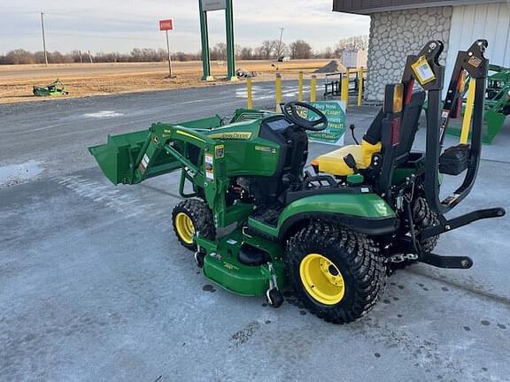 Image of John Deere 1025R equipment image 3