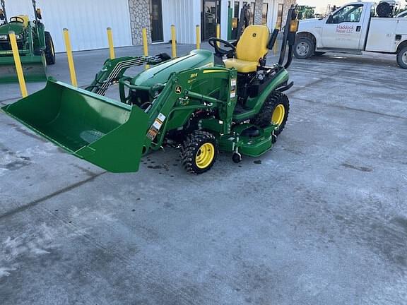 Image of John Deere 1025R equipment image 2