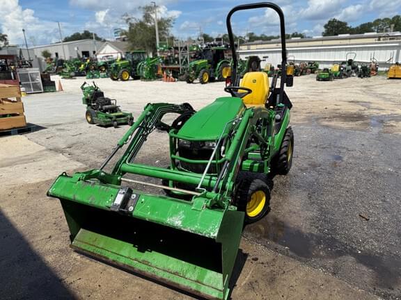 Image of John Deere 1025R equipment image 2