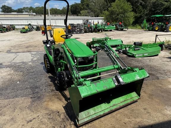 Image of John Deere 1025R equipment image 3
