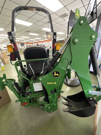 Image of John Deere 1025R equipment image 2