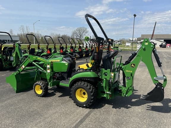 Image of John Deere 1025R equipment image 1