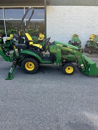 Image of John Deere 1025R equipment image 2