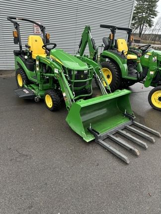 2023 John Deere 1025R Equipment Image0