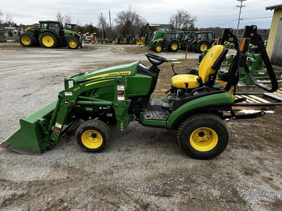 2023 John Deere 1025R Equipment Image0