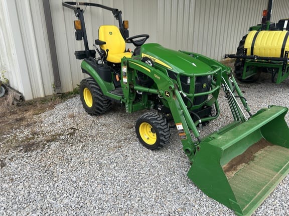 2023 John Deere 1025R Equipment Image0