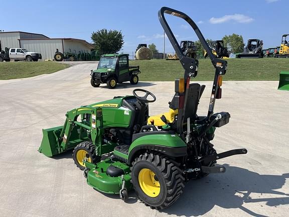 Image of John Deere 1025R equipment image 2