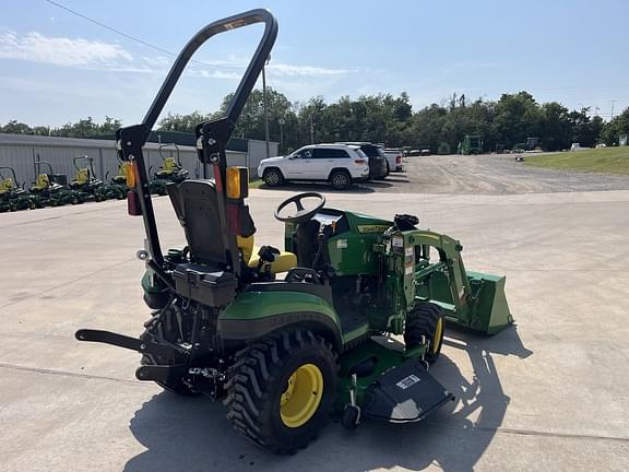 Image of John Deere 1025R equipment image 4