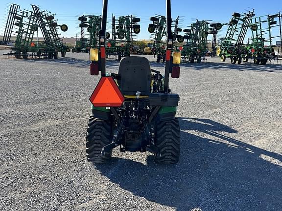 Image of John Deere 1025R equipment image 3