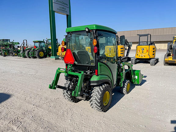 Image of John Deere 1025R equipment image 4