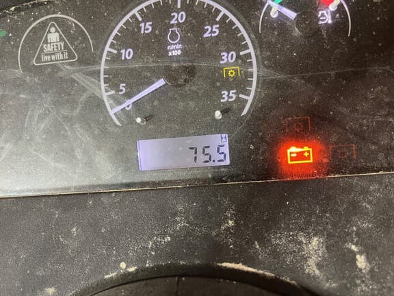 Image of John Deere 1025R equipment image 1