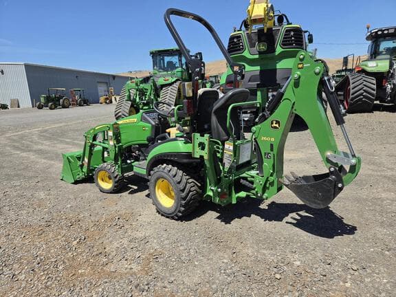 Image of John Deere 1025R equipment image 2