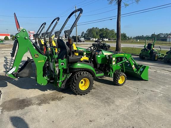 Image of John Deere 1025R equipment image 2