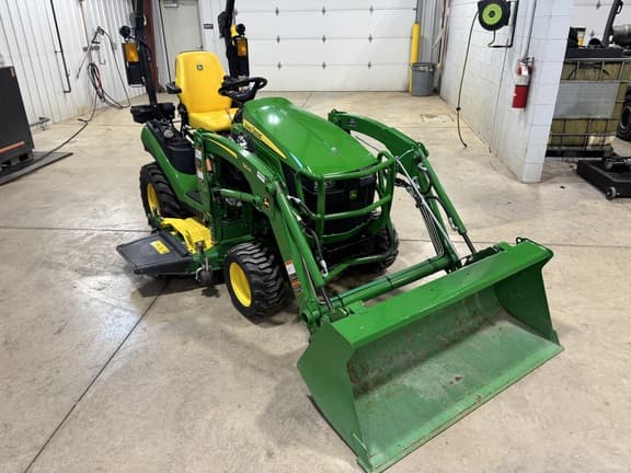 Image of John Deere 1025R equipment image 2