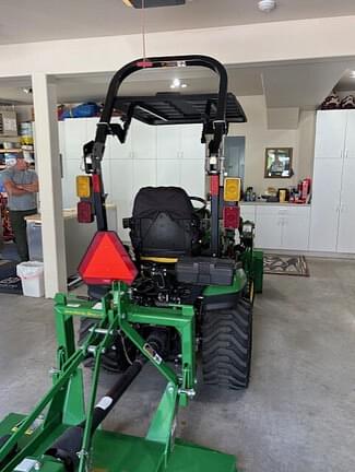 Image of John Deere 1025R equipment image 3