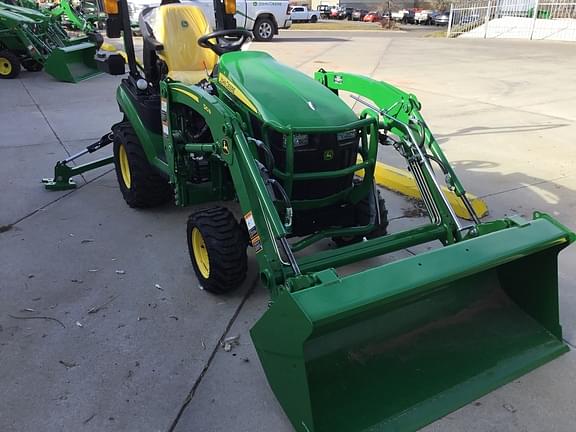 Image of John Deere 1025R equipment image 1