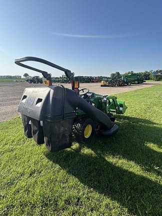 Image of John Deere 1025R equipment image 3