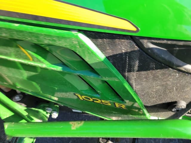 Image of John Deere 1025R equipment image 4