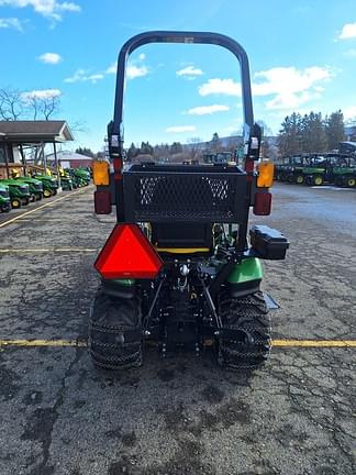 Image of John Deere 1025R equipment image 2