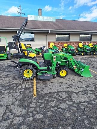 Image of John Deere 1025R equipment image 3