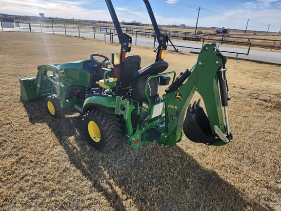 Image of John Deere 1025R equipment image 2