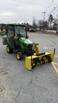 Image of John Deere 1025R equipment image 3