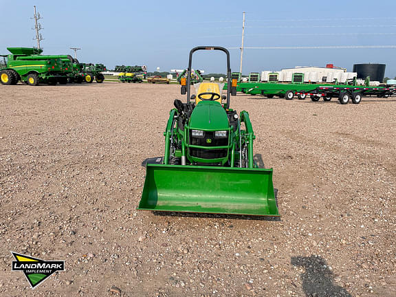 Image of John Deere 1025R equipment image 1