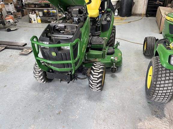 Image of John Deere 1025R equipment image 2