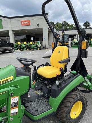 Image of John Deere 1025R equipment image 4