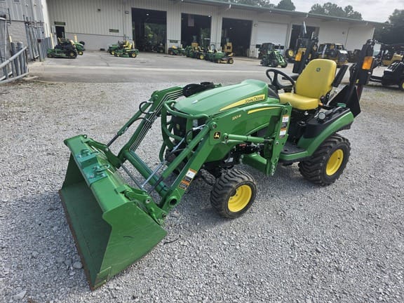 2023 John Deere 1025R Equipment Image0