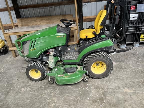 Image of John Deere 1025R Primary image