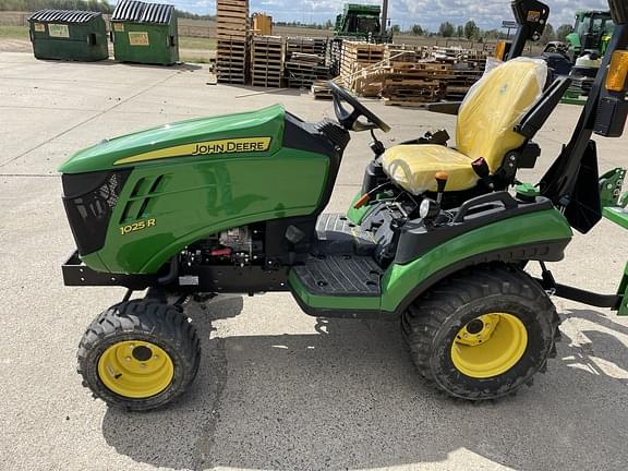 Image of John Deere 1025R equipment image 1