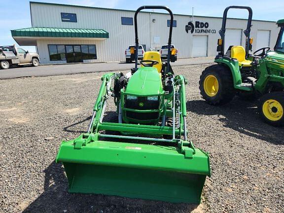 Image of John Deere 1025R equipment image 3