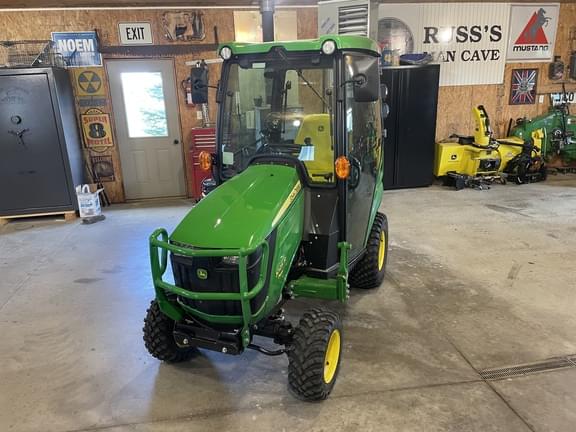 Image of John Deere 1025R equipment image 3