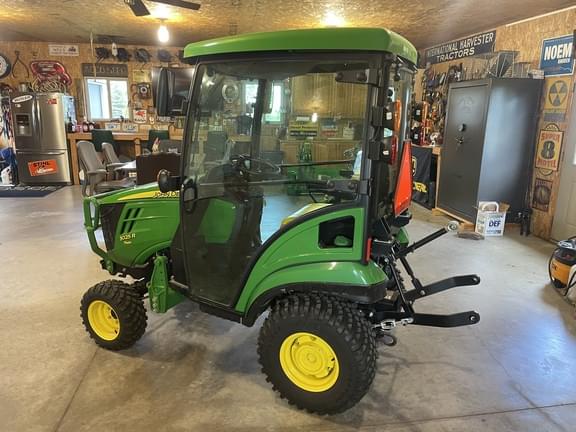 Image of John Deere 1025R equipment image 4