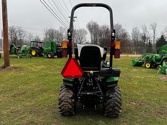 Image of John Deere 1025R equipment image 3