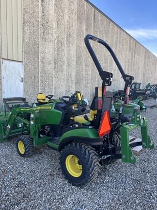 Image of John Deere 1025R equipment image 3