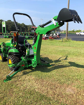 Image of John Deere 1025R equipment image 3