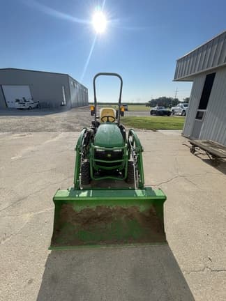 Image of John Deere 1025R equipment image 3