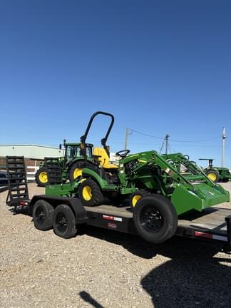 Image of John Deere 1025R equipment image 4