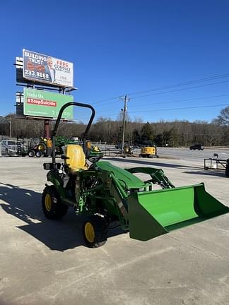 Image of John Deere 1025R equipment image 2