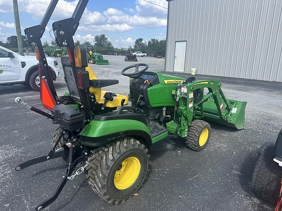 Image of John Deere 1025R equipment image 2