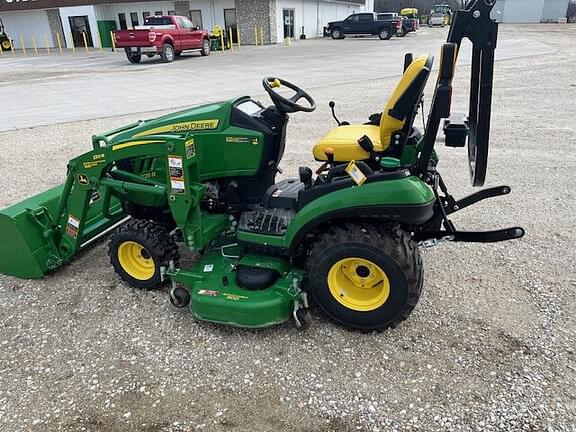 Image of John Deere 1025R equipment image 3