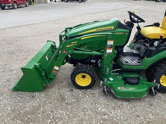 Image of John Deere 1025R equipment image 2