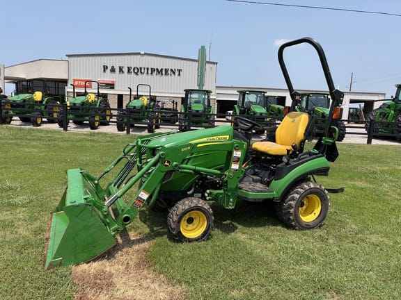 2023 John Deere 1025R Equipment Image0
